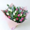 Bouquet of whote and pink tulips