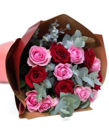 Rožių puokštė Staigmena